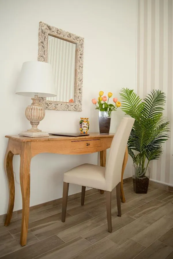 Guest house Porta Aragonese Luxury Rooms Palermo